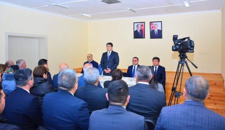 Ağstafa rayon Köhnəqışlaq kənd yaşayış məntəqəsində vətəndaşların növbəti səyyar qəbulu keçirilib.