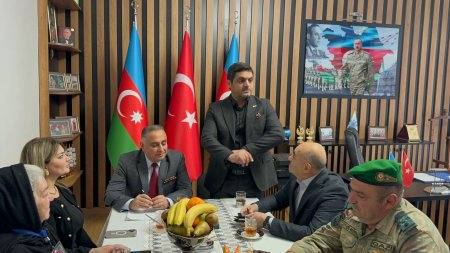 "31 dekabr - Hər bir azərbaycanlı üçün birlik, həmrəylik günü" adlı dəyirmi masa keçirilmişdir