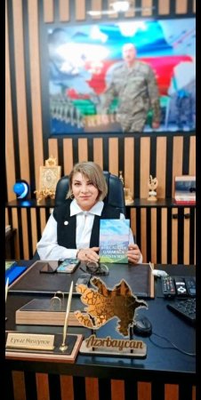 "Aslan Xarakterli Bir Qadın: Vətənin Səsini Diasporada Ucaldan Leyla Əhmədova"