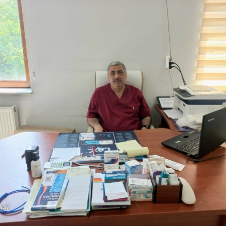 Rövşən Babayev – GBX-nın Gəncə Abbas Səhhət Xəstəxanasının Peşəkar Travmatoloqu